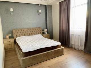 Апарт-отели Mtsatsminda Apartament Тбилиси Апартаменты-7