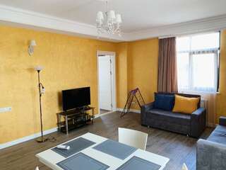 Апарт-отели Mtsatsminda Apartament Тбилиси Стандартные апартаменты-4